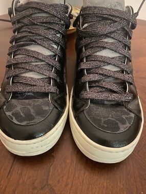 P448 Black and gray Women High Top Sneakers size 7